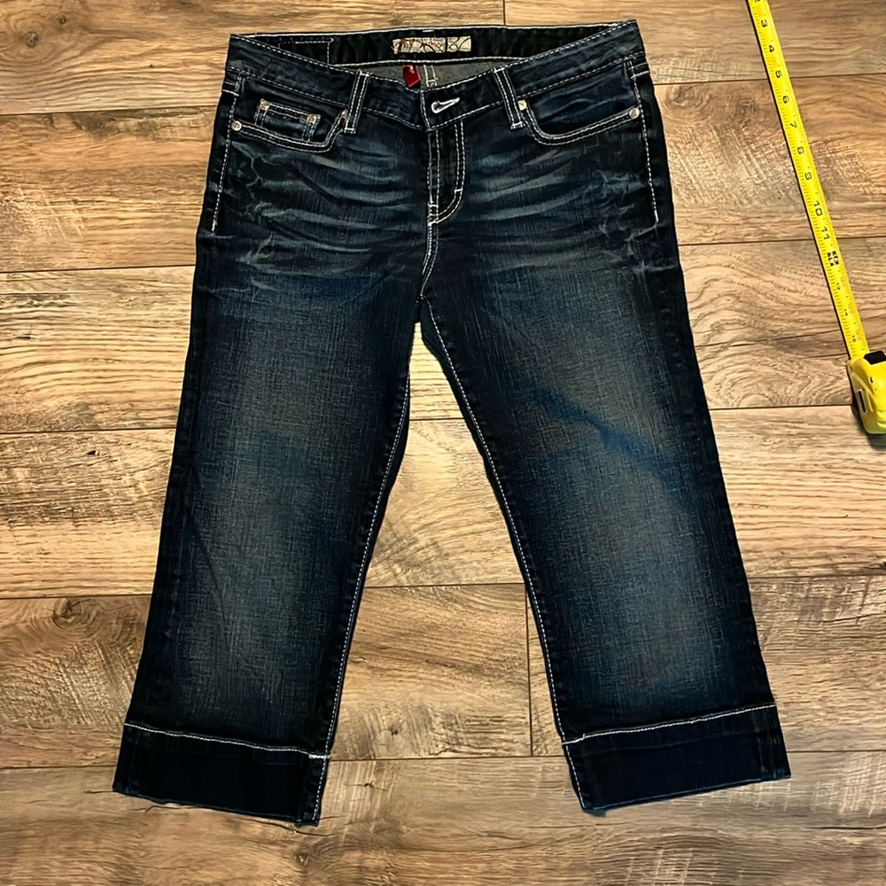 Buckle BKE Madison stretch crop size 29